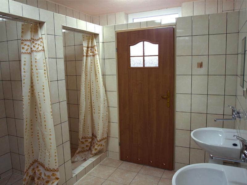 Hostel Hutnik Ostrowiec Świętokrzyski Extérieur photo